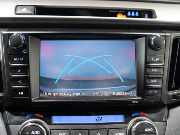 Toyota RAV4 IV (XA40) Рестайлинг с пробегом 2018 года, цена 2 275 000 рублей, 185882 км, внедорожник, Автокод Объявления