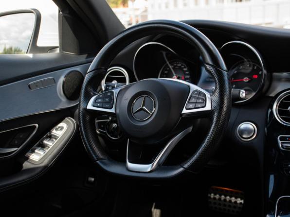 Mercedes-Benz C-Класс IV (W205) с пробегом 2016 года, цена 2 749 000 рублей, 127602 км, седан, Автокод Объявления