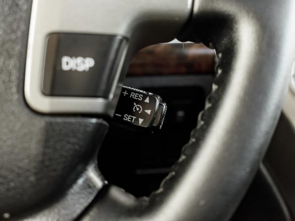 Toyota Land Cruiser 200 Series с пробегом 2011 года, цена 3 420 000 рублей, 340514 км, внедорожник, Автокод Объявления
