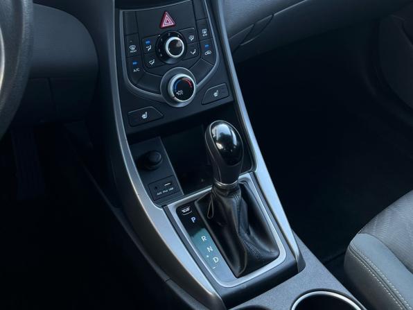 Hyundai Elantra V (MD) с пробегом 2014 года, цена 1 097 777 рублей, 146110 км, седан, Автокод Объявления
