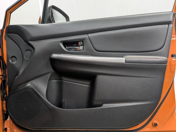 Subaru XV I с пробегом 2015 года, цена 1 850 000 рублей, 57615 км, внедорожник, Автокод Объявления
