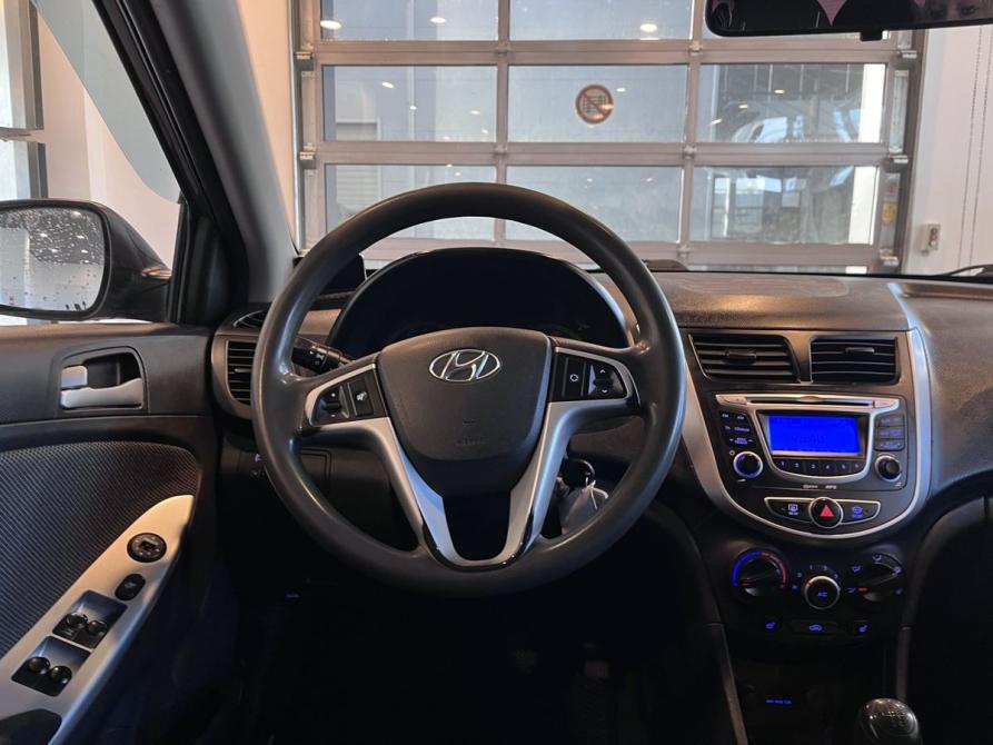 Hyundai Solaris I Чебоксары  - изображение 10