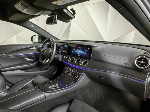 Mercedes-Benz E-Класс V (W213 S213 C238) Рестайлинг с пробегом 2022 года, цена 4 670 000 рублей, 73900 км, седан, Автокод Объявления