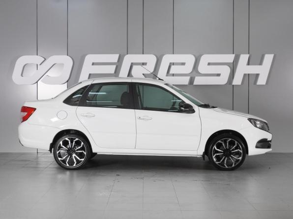 Lada (ВАЗ) Granta I Рестайлинг с пробегом 2024 года, цена 975 000 рублей, 6739 км, седан, Автокод Объявления