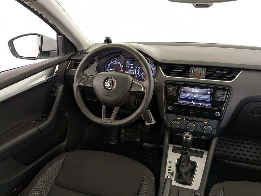 Skoda Octavia III (A7) Рестайлинг Москва  - изображение 25