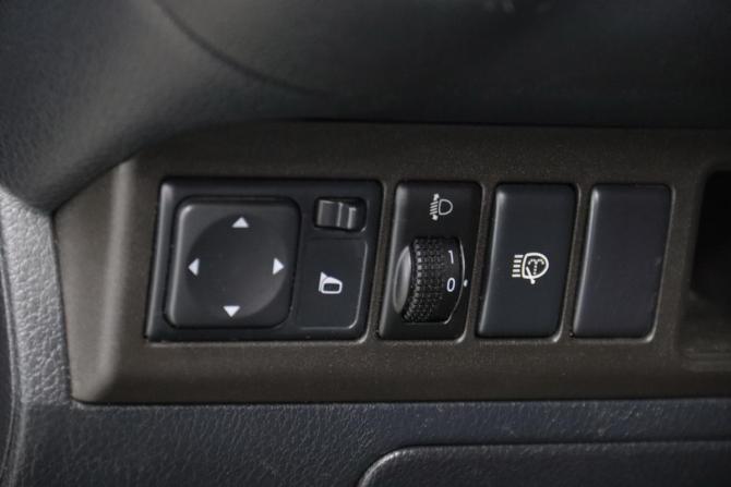 Nissan Note I Рестайлинг с пробегом 2012 года, цена 665 650 рублей, 239010 км, хэтчбек, Автокод Объявления
