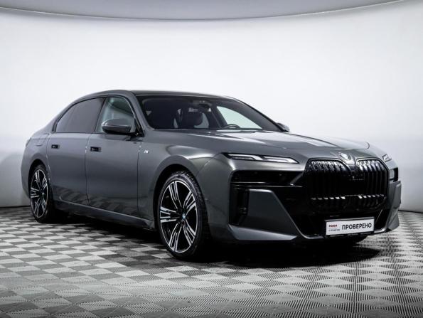 BMW 7 серии VII (G70) с пробегом 2023 года, цена 11 900 000 рублей, 82234 км, седан, Автокод Объявления