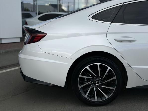 Hyundai Sonata VIII (DN8) с пробегом 2022 года, цена 2 480 000 рублей, 107260 км, седан, Автокод Объявления