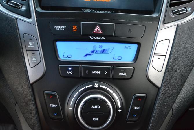 Hyundai Santa Fe III с пробегом 2014 года, цена 1 490 000 рублей, 250975 км, внедорожник, Автокод Объявления
