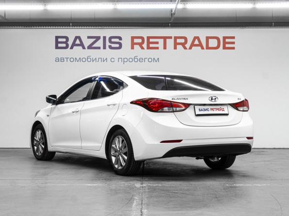 Hyundai Elantra V (MD) с пробегом 2014 года, цена 1 095 000 рублей, 215433 км, седан, Автокод Объявления