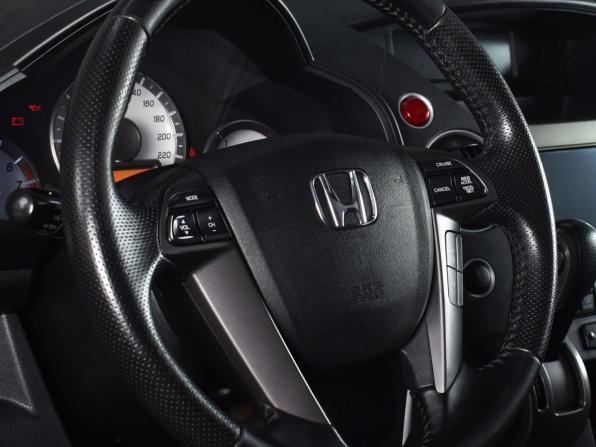 Honda Pilot II Рестайлинг с пробегом 2013 года, цена 2 099 995 рублей, 304234 км, внедорожник, Автокод Объявления