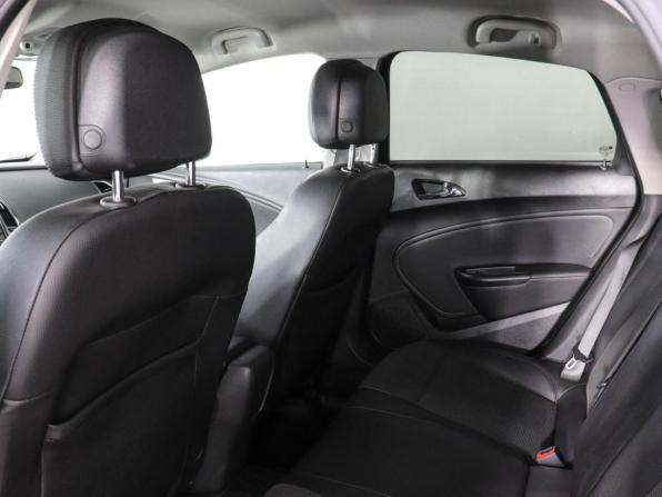 Opel Astra J Рестайлинг с пробегом 2012 года, цена 1 097 000 рублей, 75445 км, седан, Автокод Объявления