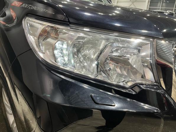 Toyota Land Cruiser Prado 150 Series Рестайлинг 2 с пробегом 2018 года, цена 4 440 000 рублей, 83000 км, внедорожник, Автокод Объявления