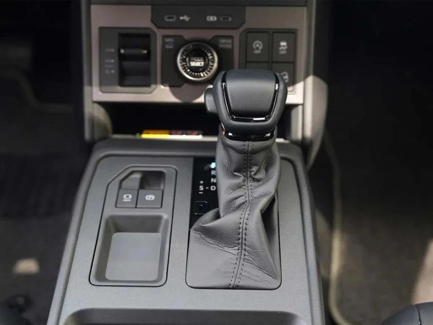 Toyota Hilux IX Самара  - изображение 17