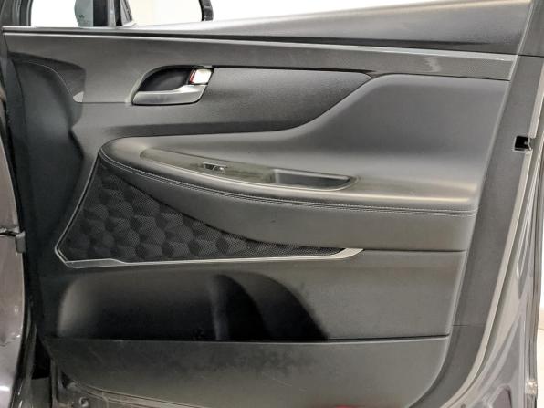 Hyundai Santa Fe IV Рестайлинг с пробегом 2022 года, цена 3 750 000 рублей, 49170 км, внедорожник, Автокод Объявления