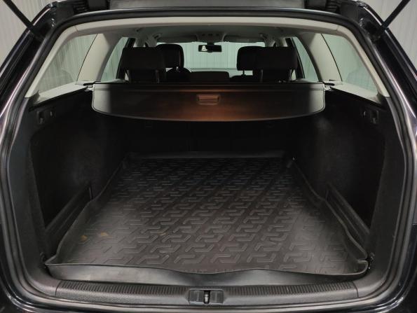 Volkswagen Passat B7 с пробегом 2014 года, цена 990 000 рублей, 308880 км, универсал, Автокод Объявления