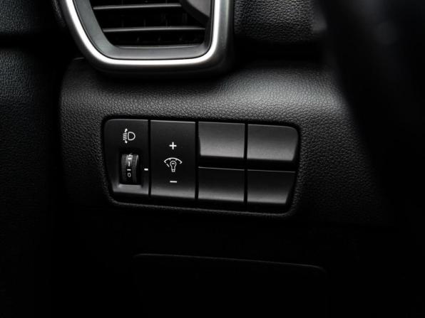 Kia Sportage IV Рестайлинг с пробегом 2019 года, цена 2 370 000 рублей, 93620 км, внедорожник, Автокод Объявления
