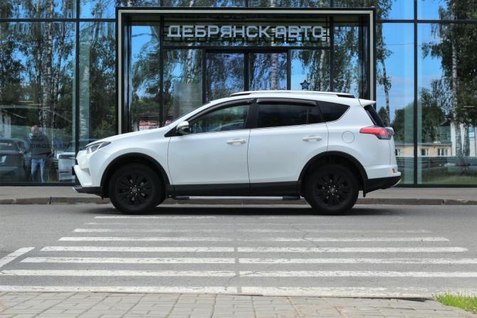 Toyota RAV4 IV (XA40) Рестайлинг с пробегом 2016 года, цена 2 790 000 рублей, 98836 км, внедорожник, Автокод Объявления