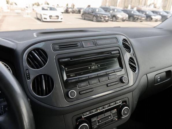 Volkswagen Tiguan I Рестайлинг с пробегом 2013 года, цена 1 218 000 рублей, 147000 км, внедорожник, Автокод Объявления