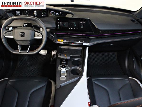 Changan UNI-V I с пробегом 2024 года, цена 2 497 000 рублей, 21820 км, лифтбек, Автокод Объявления
