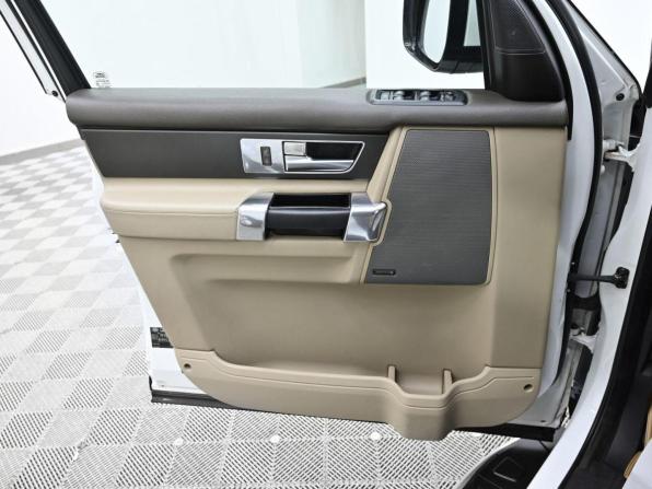 Land Rover Discovery IV Рестайлинг с пробегом 2014 года, цена 1 699 000 рублей, 126080 км, внедорожник, Автокод Объявления