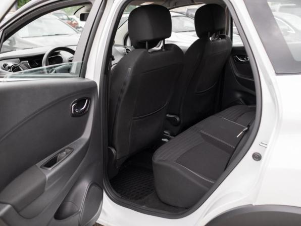 Renault Kaptur I с пробегом 2016 года, цена 1 320 000 рублей, 71251 км, внедорожник, Автокод Объявления