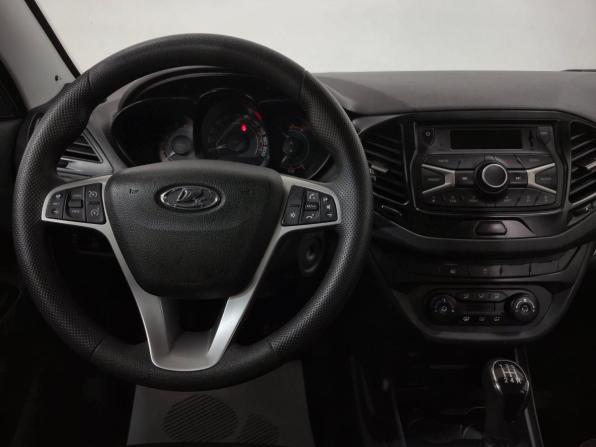 Lada (ВАЗ) Vesta I с пробегом 2018 года, цена 860 000 рублей, 110485 км, седан, Автокод Объявления