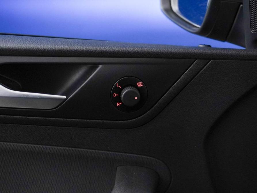 Volkswagen Polo VI Москва  - изображение 18