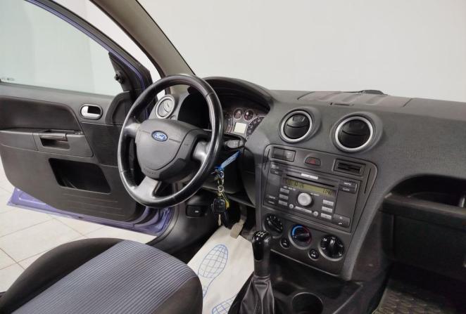 Ford Fusion I Рестайлинг с пробегом 2007 года, цена 630 000 рублей, 114791 км, хэтчбек, Автокод Объявления
