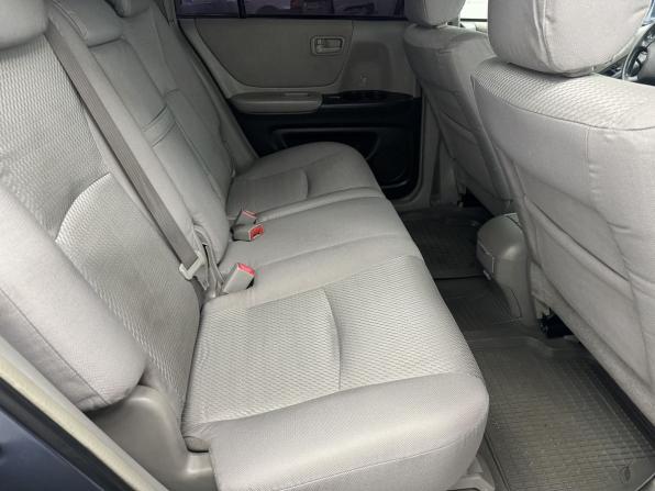 Toyota Highlander I (XU20) Рестайлинг с пробегом 2004 года, цена 980 000 рублей, 317504 км, внедорожник, Автокод Объявления