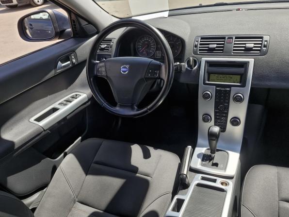 Volvo S40 II Рестайлинг с пробегом 2011 года, цена 679 000 рублей, 219447 км, седан, Автокод Объявления