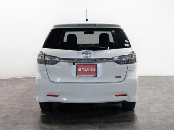 Toyota Wish II Рестайлинг с пробегом 2013 года, цена 1 495 000 рублей, 167800 км, минивэн, Автокод Объявления