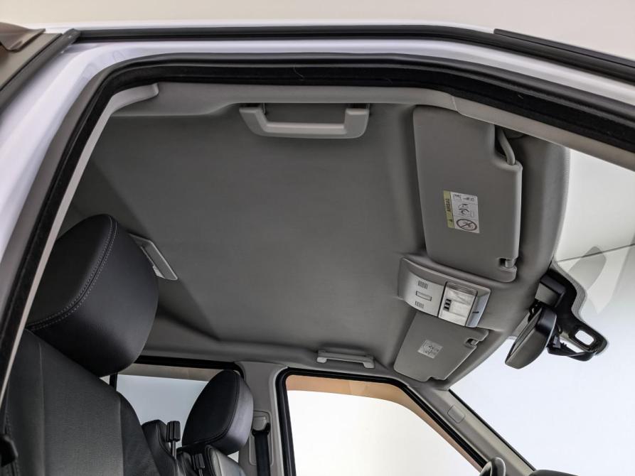 Land Rover Discovery IV Рестайлинг Москва  - изображение 23
