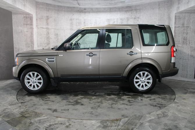 Land Rover Discovery IV с пробегом 2010 года, цена 1 625 000 рублей, 214671 км, внедорожник, Автокод Объявления