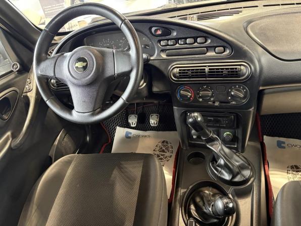 Chevrolet Niva I Рестайлинг с пробегом 2015 года, цена 638 000 рублей, 145750 км, внедорожник, Автокод Объявления