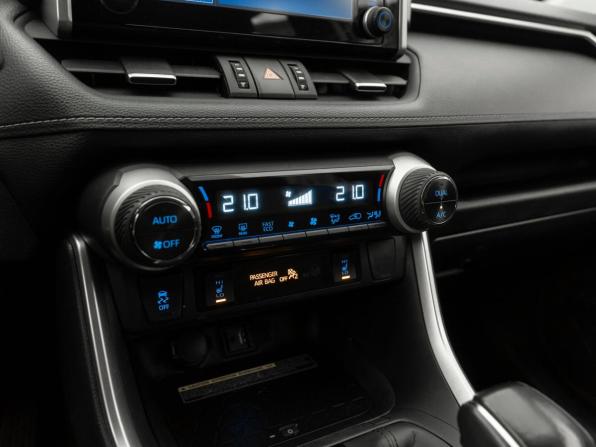Toyota RAV4 V (XA50) с пробегом 2020 года, цена 3 240 000 рублей, 107919 км, внедорожник, Автокод Объявления