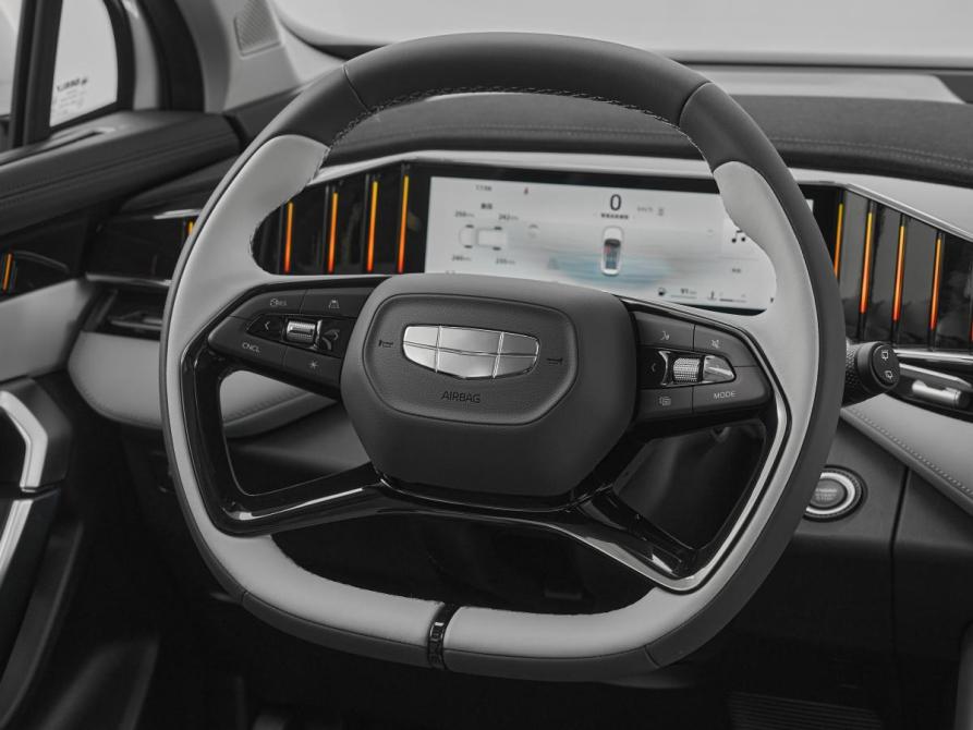 Geely Atlas II Москва  - изображение 11
