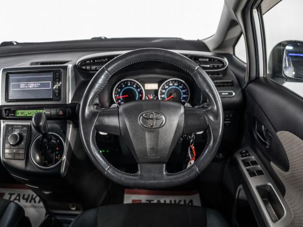 Toyota Wish II с пробегом 2010 года, цена 1 245 000 рублей, 160785 км, минивэн, Автокод Объявления