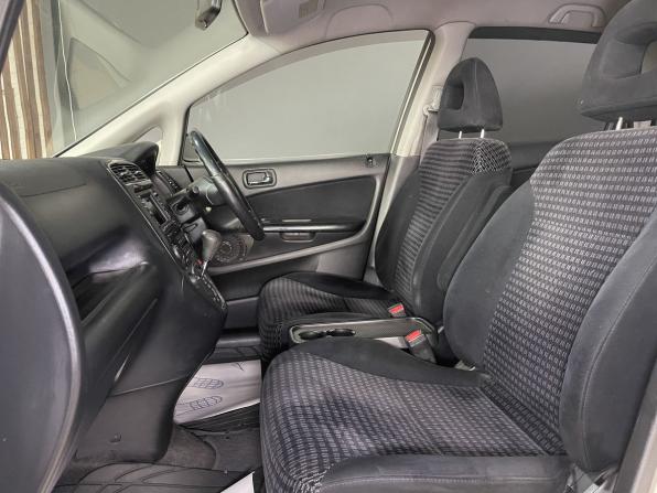 Honda Stream I с пробегом 2003 года, цена 590 000 рублей, 276902 км, компактвэн, Автокод Объявления