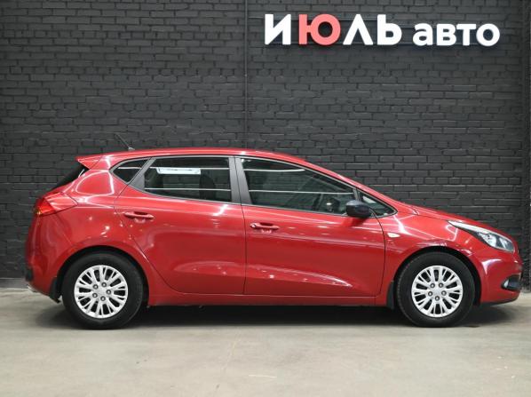 Kia Ceed II с пробегом 2014 года, цена 990 000 рублей, 87446 км, хэтчбек, Автокод Объявления