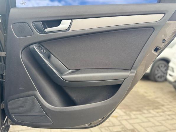 Audi A4 IV (B8) Рестайлинг с пробегом 2013 года, цена 1 550 000 рублей, 122000 км, седан, Автокод Объявления
