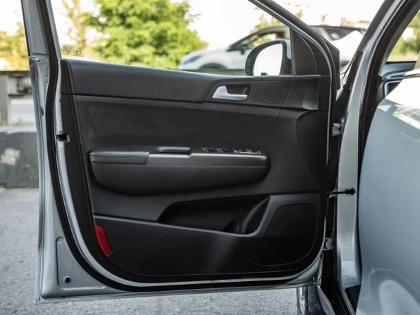 Kia Sportage IV Рестайлинг с пробегом 2019 года, цена 2 298 000 рублей, 104251 км, внедорожник, Автокод Объявления