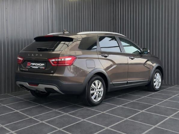 Lada (ВАЗ) Vesta I с пробегом 2018 года, цена 947 000 рублей, 107000 км, универсал, Автокод Объявления