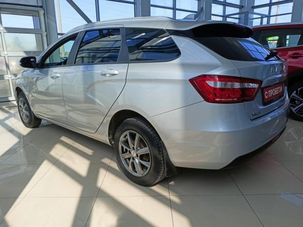 Lada (ВАЗ) Vesta I с пробегом 2022 года, цена 1 435 000 рублей, 28000 км, универсал, Автокод Объявления