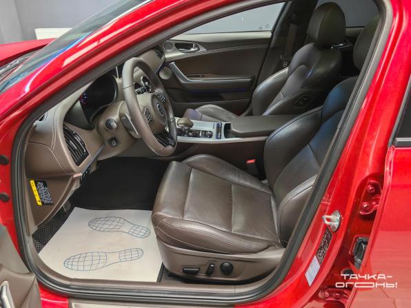 Kia Stinger I с пробегом 2018 года, цена 2 048 000 рублей, 125000 км, лифтбек, Автокод Объявления