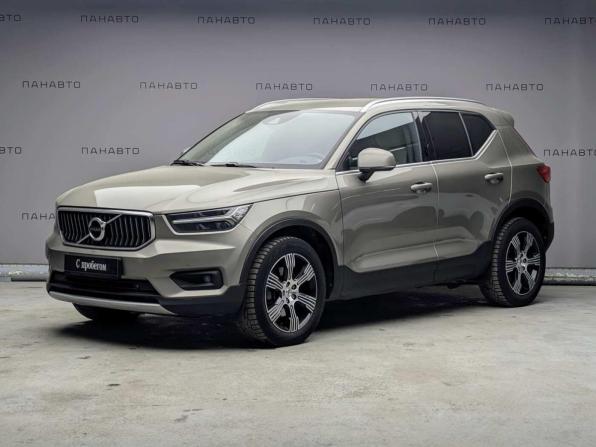 Volvo XC40 I с пробегом 2019 года, цена 2 225 000 рублей, 215551 км, внедорожник, Автокод Объявления