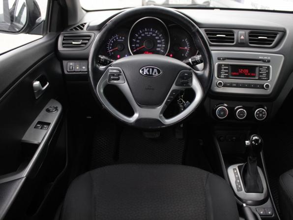 Kia Rio III Рестайлинг с пробегом 2016 года, цена 1 233 000 рублей, 80000 км, седан, Автокод Объявления