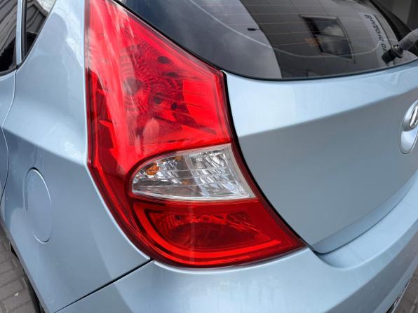 Hyundai Solaris I с пробегом 2012 года, цена 699 000 рублей, 250000 км, хэтчбек, Автокод Объявления