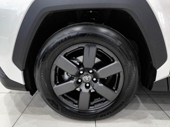 Toyota RAV4 VI (XA60) с пробегом 2025 года, цена 4 450 000 рублей, 20 км, внедорожник, Автокод Объявления