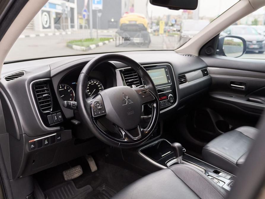 Mitsubishi Outlander III Рестайлинг 3 Казань  - изображение 5